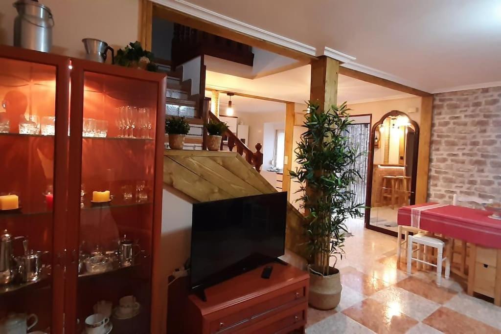 فيلا La Casa Del Rio. La Serna  المظهر الخارجي الصورة
